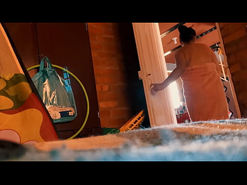 ❤️ Môj strýko za mnou ide do sprchy, šuká ma, kým sa sprchujem. Jedinečné porno na sk.porno-filmy.ru ﹏